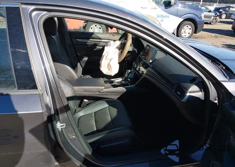 2019 Honda Accord Sport z USA, uszkodzony, nr VIN 1HGCV1F38KA123159